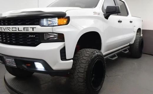 2019 Chevrolet Silverado Custom