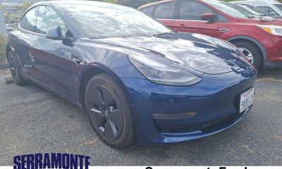 2022 Tesla Model 3 Long Range