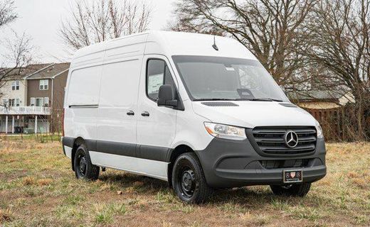2025 Mercedes-Benz Sprinter 907
