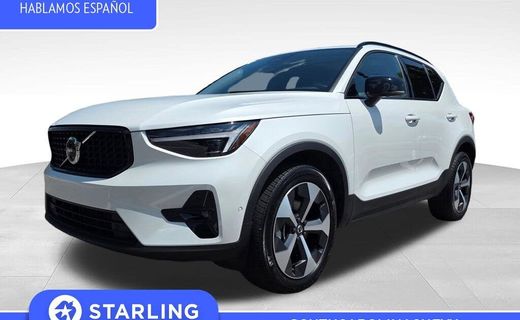 2026 Volvo XC40 Plus Dark