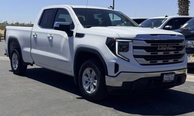 2022 GMC Sierra SLE