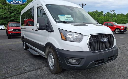 2026 Ford Transit Medium Roof