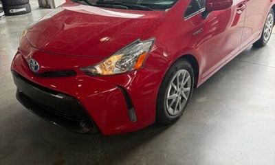 2015 Toyota Prius V Four