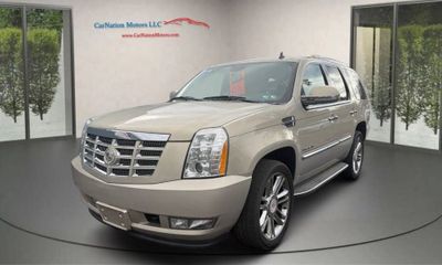 2012 Cadillac Escalade Luxury