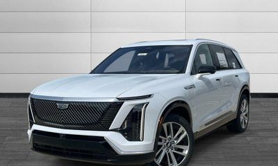 2027 Cadillac Vistiq Luxury