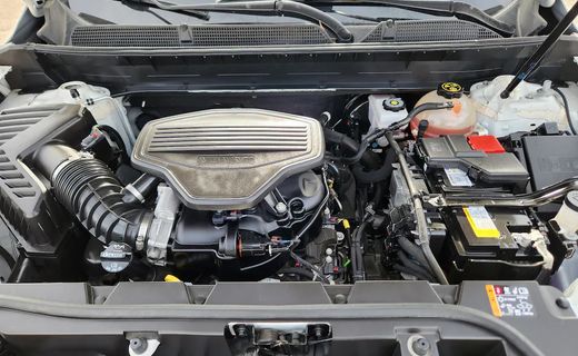 2022 GMC Acadia AT4