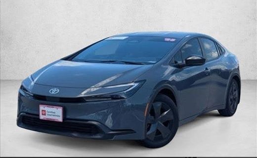 2025 Toyota Prius LE