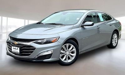 2025 Chevrolet Malibu LT
