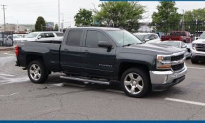 2017 Chevrolet Silverado LT