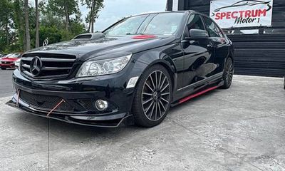 2010 Mercedes-Benz C-Class C300 4 Matic