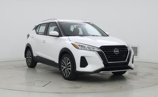 2022 Nissan Kicks SV