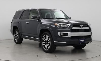 2024 Toyota 4RUNNER Limited
