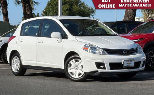 2011 Nissan Versa S