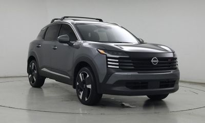 2025 Nissan Kicks MPV SR