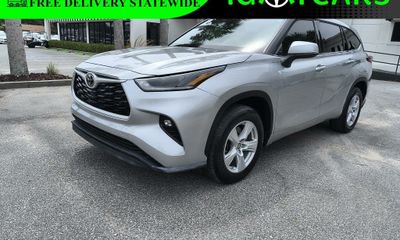 2021 Toyota Highlander LE