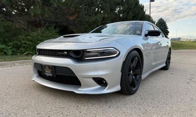 2020 Dodge Charger Scat Pack