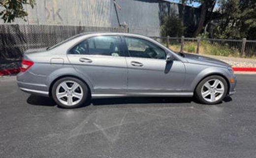 2011 Mercedes-Benz C-Class C300