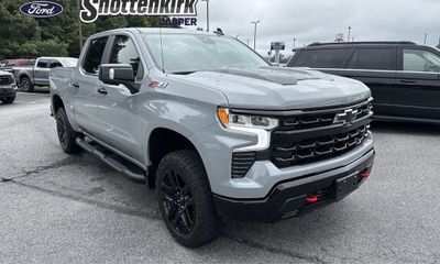 2024 Chevrolet Silverado Trail Boss LT
