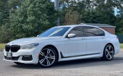 2017 BMW 750I B7