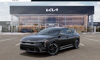 2026 Kia K4