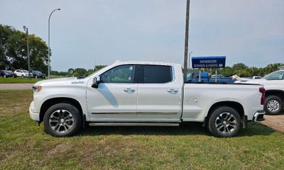 2022 Chevrolet Silverado High Country