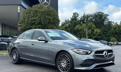 2026 Mercedes-Benz C-Class C300
