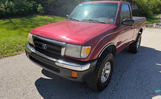 1999 Toyota Tacoma Deluxe