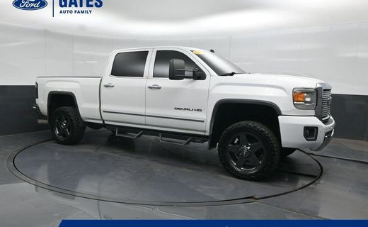 2015 GMC Sierra Denali