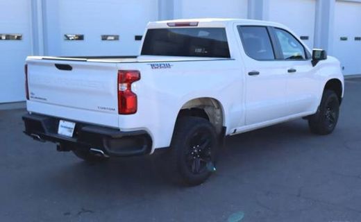 2024 Chevrolet Silverado Trail Boss Custom