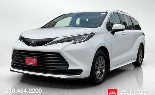 2021 Toyota Sienna LE