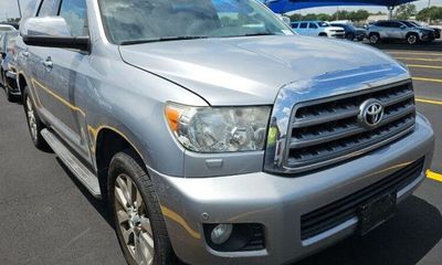 2014 Toyota Sequoia Limited Grade