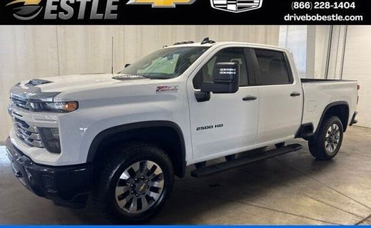 2025 Chevrolet Silverado HD Custom
