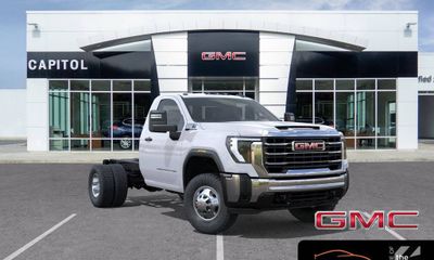 2026 GMC Sierra HD Pro