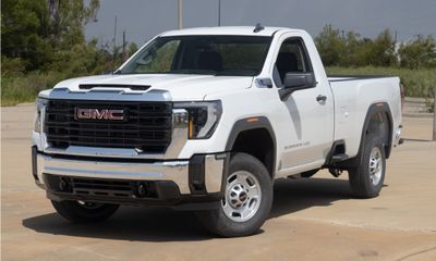 2026 GMC Sierra HD SLE