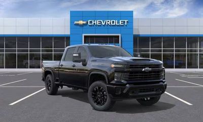 2026 Chevrolet Silverado HD Custom