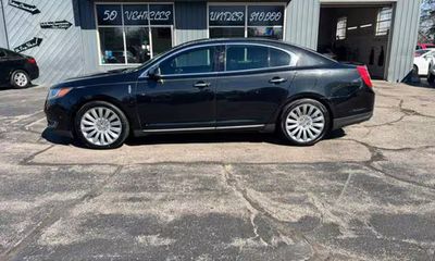 2013 Lincoln MKS