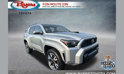 2025 Toyota 4RUNNER SR5