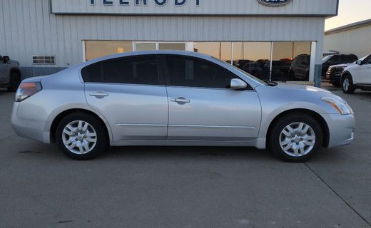 2010 Nissan Altima S