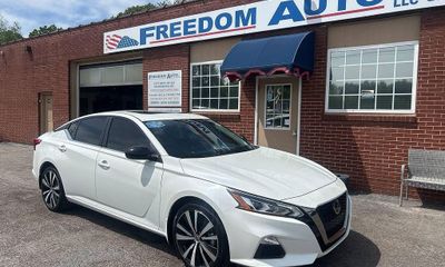 2021 Nissan Altima SR