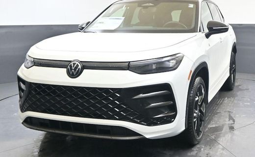 2026 Volkswagen Tiguan 4MOTION SE Black