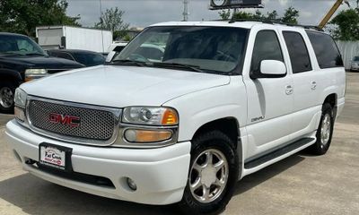 2002 GMC Yukon XL Denali FOR