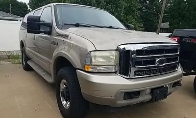 2004 Ford Excursion Limited