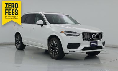 2021 Volvo XC90 Momentum