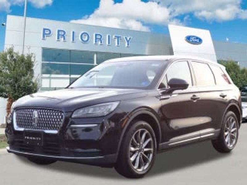 2020 Lincoln Corsair — a typically priced live listing