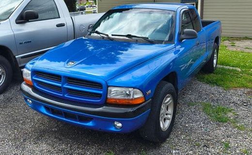 2000 Dodge Dakota Base