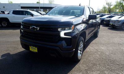 2022 Chevrolet Silverado RST