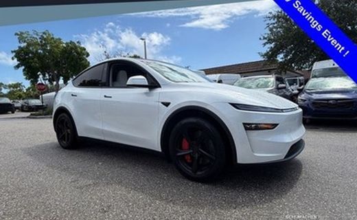 2026 Tesla Model Y Long Range