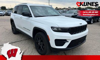 2024 Jeep Grand Cherokee Laredo