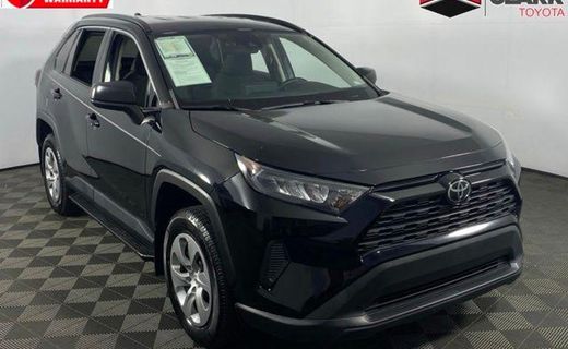 2021 Toyota RAV4 LE