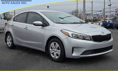 2018 Kia Forte LX Base
